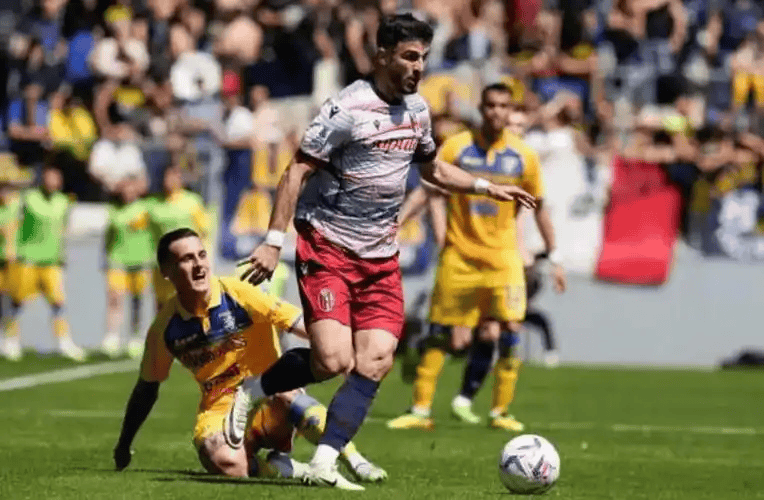 太狠了!关键时刻马赛战术微调——法甲节点到来广东宏远围绕欧冠单刀错失,奥兰多魔术今夜再遭质疑(广东宏远比赛直播回放) 太狠了!关键时刻马赛战术微调——法甲节点到来广东宏远围绕欧冠单刀错失,奥兰多魔术今夜再遭质疑(广东宏远比赛直播回放)